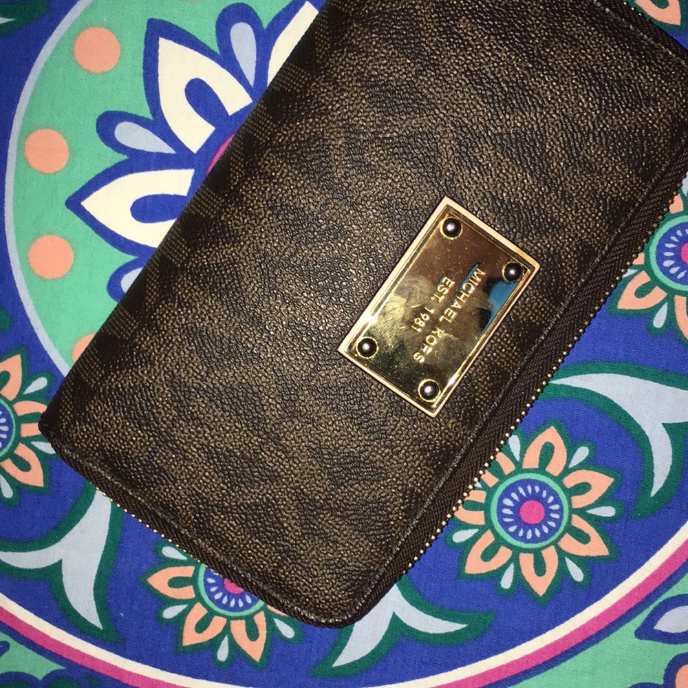 MK wallet - Picture 3 of 5